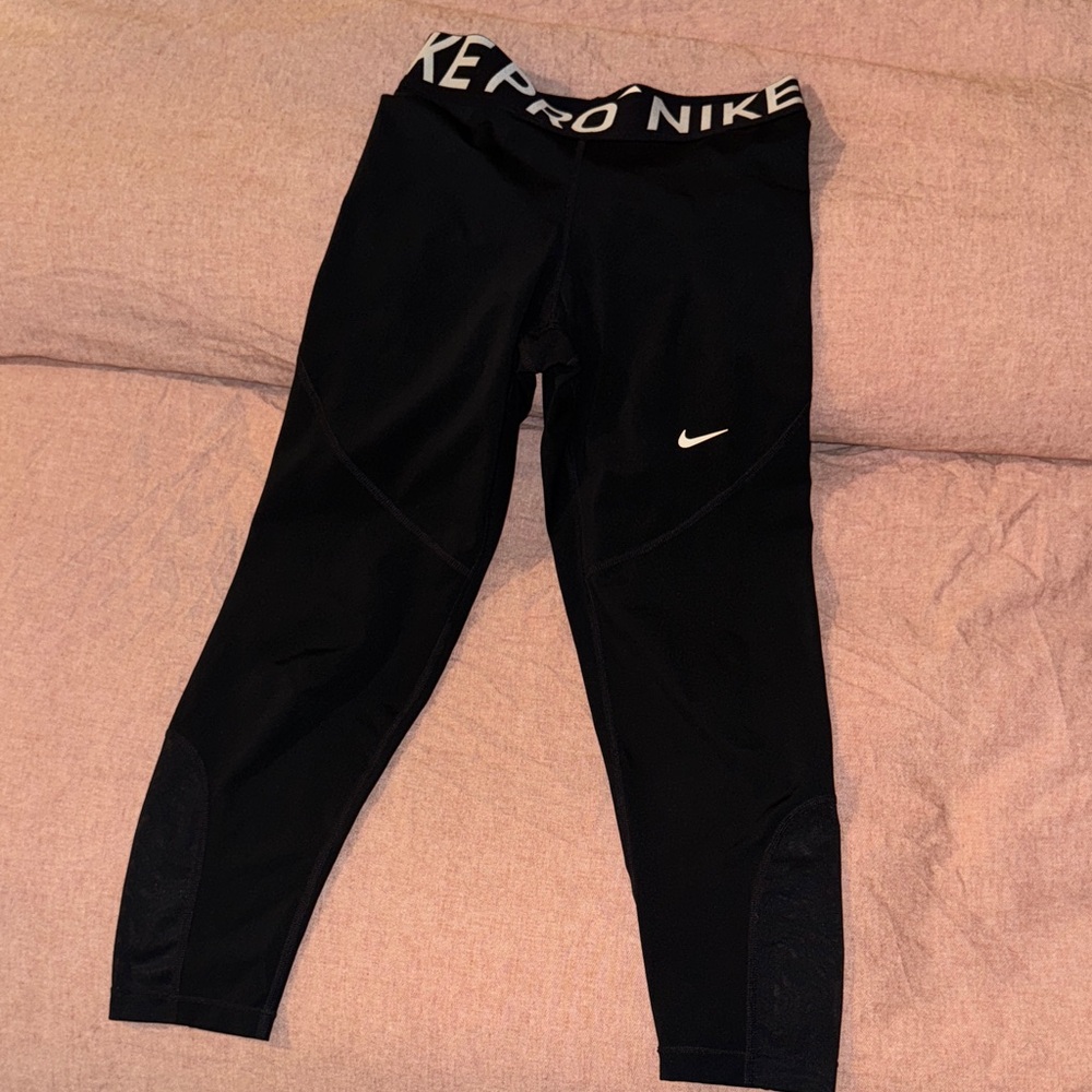 Nike Pro leggings